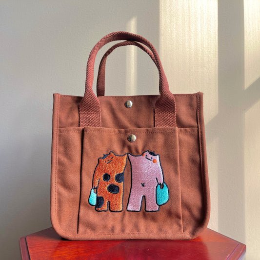 Toteberry Mochi Tiger Boxy Tote